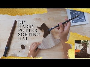 DIY Harry Potter Decorations - DIY Harry Potter Sorting Hat - Potterhead - Harry Potter Crafts decor