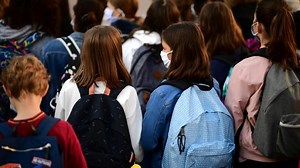 #Anti2010: Pourquoi les collégiens nés en 2010 se font insulter sur les réseaux sociaux