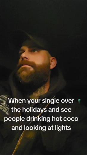 Navigating Single Life During the Holidays