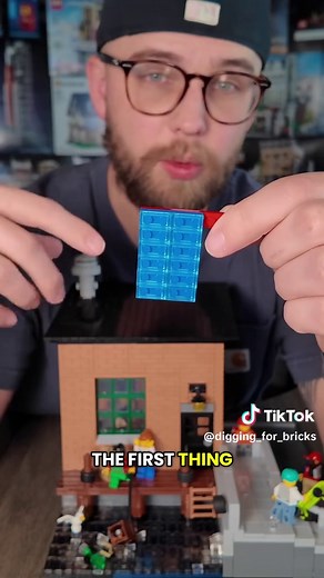 How to build better LEGO water for any scene Choosing the right LEGO water technique depends on context—shoreline, structures, depth, and motion—not just tiles or color. This breakdown shows how to match water techniques to what the scene is calling for so your MOCs read more naturally. Thanks to @RustyDusty for the idea of putting the box in the water. #LEGOwater #LEGObuilding #LEGOMOC #AFOL #LEGOtechniques