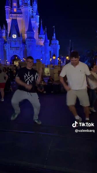 Free Fire Camper Strategy: When to Retreat