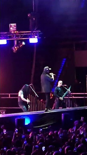 Falling In Reverse - Voices In My Head [Live @ Łódź 2024] #fallinginreverse #live #ronnieradke