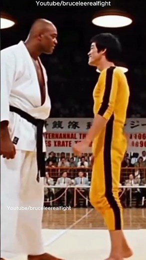 Bruce Lee Teaches A Karate Black Belt A Lesson! 🥋😤