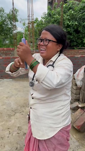 22K views · 434 reactions | Doctor Ko Injection Dene Ke liye Mara  #funny | ApuAlone1 | Facebook