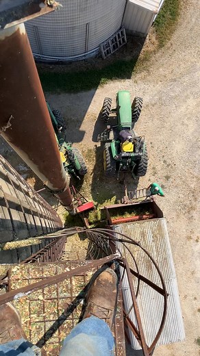 Blowing chopped corn into the silo - a unique view! Have you stood up there before? #silo #silage #cornsilage #fillingsilo #fermentedfeed #feedingcows #heights #farmlife | My Indiana Home