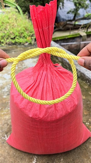 The Best Rope Knot to Secure a Sack – Practical Strong!!