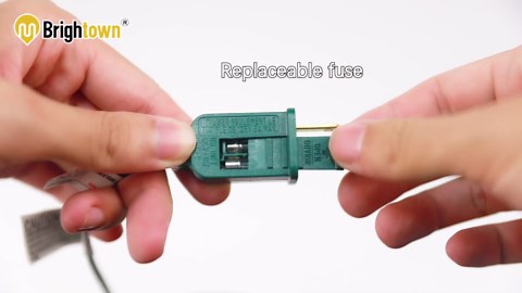 Multicolor C7 LED Christmas Lights Outdoor, 100FT Colorful Christmas String Lights with 100+4 Plastic Bulbs, Traditional Hanging Holiday Lights for Christmas Tree Patio Fence Roofline Xmas Decorations