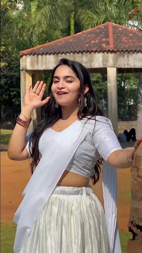 Old songs 🤌🏻♥️ #trending #jyotshna24 #dance #dancechoreography #youtubeshorts #love #saree