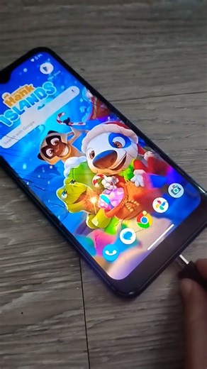 Motorola Moto E battery low and charging!