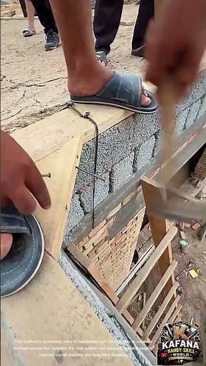 Traditional Roof Frame Anchoring Technique | Manual Carpentry Craftsmanship DIY