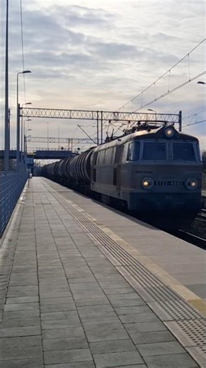 ET22-R002 #youtube #train