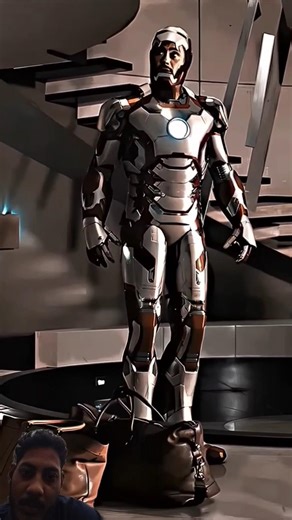 12 Saal Ka Baccha Betha Hai | Iron Man | #shorts #youtubeshorts #shortvideo #marvel #ironman