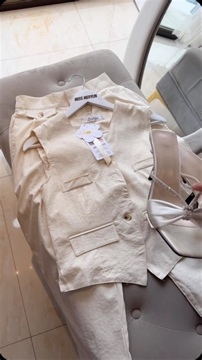 Miss Merylin | She didn’t need glitter. She didn’t need drama. She just needed an outfit that said “I know who I am.” Our newest Korean-style coord set —... | Instagram