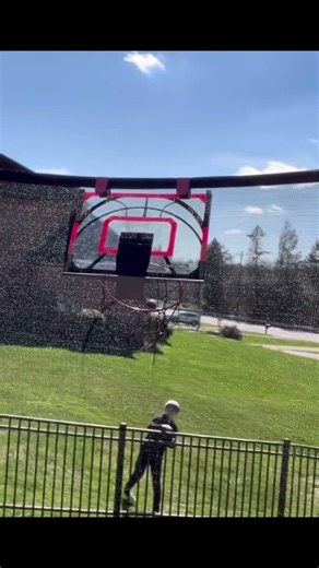 Crazy mini hoop Trickshot
