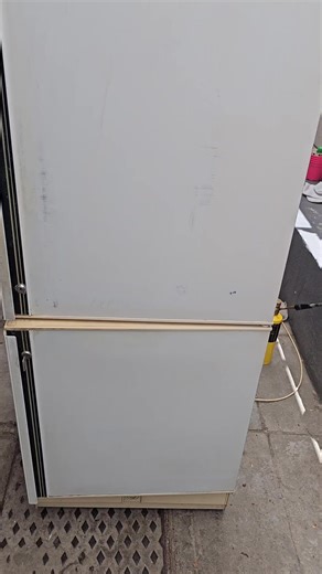 Restoring a Dream Fridge: From Old School to New