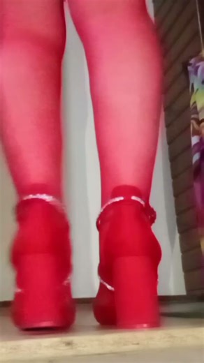 ASMR Heels Tapping ♥️ New Red Chunky Heels & Red Tights