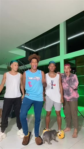 Bryan Varón on TikTok