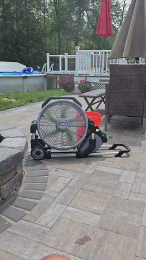 Getting on my man tan with the #egotools misting fan #ego #mistingfan #cooltools