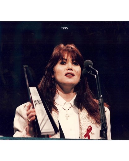 To celebrate The JUNO Awards this weekend, check out these Jann JUNO moments! #FlashbackFriday | Jann Arden