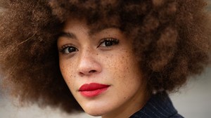 The Hot Comb Is Back – But Is That A Good Thing?