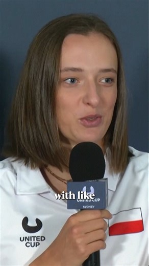 Iga Swiatek shares her thoughts on the 'Battle of the Sexes' tennis match 🎙️ | TNT Sports