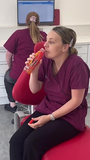 When the Dentist asks if you drink fizzy drinks? @charlottehwear @cbailey960 @helenfoxyflynn #BOSSMoves#dontbesuspicious#dentist#fyp#scrubs#lucozade