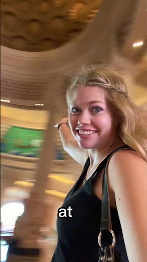 Inside the $3 BILLION Atlantis Hotel Bahamas! 🐠