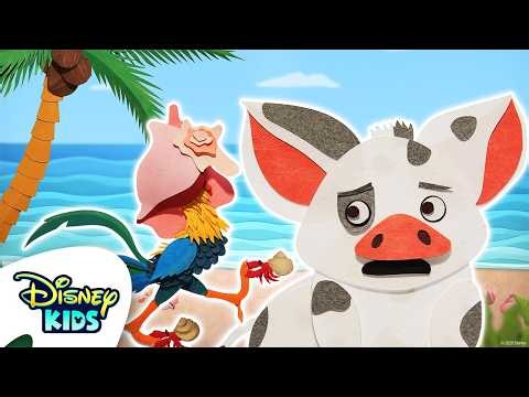 Moana | Pua and Heihei's Not So Relaxing Beach Day 🐷🐔🏝️ | Disney Sidekick Adventures | ‪@disneykids‬
