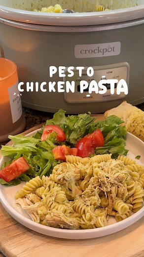 🍃Pesto Chicken Pasta - in the Crockpot. 🧀Recipe: https://www.themagicalslowcooker.com/slow-cooker-pesto-mozzarella-chicken-pasta/ | The Magical Slow Cooker
