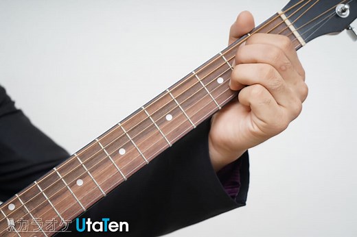 【ギター初心者向け】簡単コードで弾けるおすすめの練習曲12選を紹介