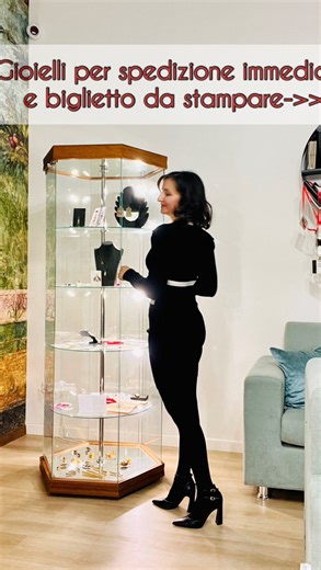 Nymphè Archeologia e Gioielli Srl on Instagram: "🎄♥️🧑‍🎄𝙐𝙣𝙖 𝙨𝙚𝙡𝙚𝙯𝙞𝙤𝙣𝙚 𝙙𝙞 𝙜𝙞𝙤𝙞𝙚𝙡𝙡𝙞 𝙖𝙧𝙩𝙞𝙜𝙞𝙖𝙣𝙖𝙡𝙞 𝙥𝙧𝙤𝙣𝙩𝙞 𝙖 𝙥𝙖𝙧𝙩𝙞𝙧𝙚 𝙨𝙪𝙗𝙞𝙩𝙤! 𝙑𝙞 𝙞𝙣𝙫𝙞𝙚𝙧ò 𝙖𝙣𝙘𝙝𝙚 𝙞𝙡 𝙗𝙞𝙜𝙡𝙞𝙚𝙩𝙩𝙤 𝙘𝙤𝙣 𝙙𝙚𝙨𝙘𝙧𝙞𝙯𝙞𝙤𝙣𝙚 𝙙𝙚𝙡 𝙜𝙞𝙤𝙞𝙚𝙡𝙡𝙤 𝙞𝙣 𝙖𝙧𝙧𝙞𝙫𝙤 𝙙𝙖 𝙨𝙩𝙖𝙢𝙥𝙖𝙧𝙚!🎁 Per velocizzare contattateci al 📲3408051690 * Anfora in brone placcato d’oro giallo * Minitrowel in argento * Orecchini Iside in argento placcato d’oro * anello con serpente 