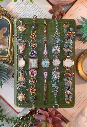 If Tim Burton made watches. Releasing 01/24 12PM PST!! #jewelry #vintage #vintagewatch #timburton #handmade