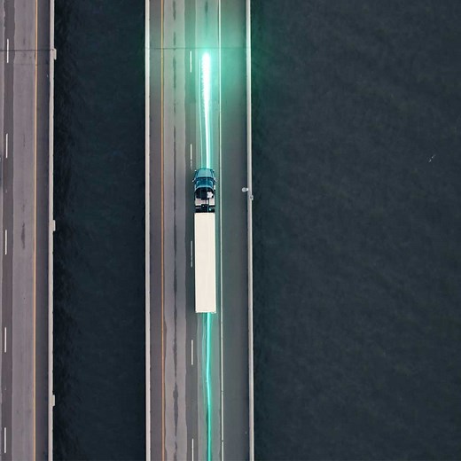 VNR Electric I | Volvo Trucks Canada