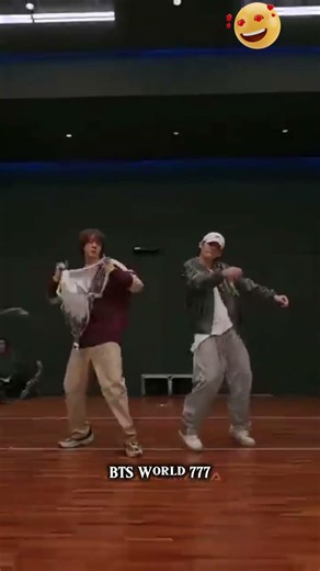 BTS run behind the scenes vs real #bts #kpop #kookie