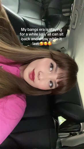 Anne Hathaway's Bangs Era: Enjoy the Ride 🥰