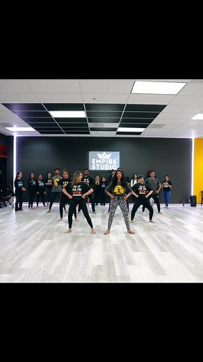 Empire brings the 🔥! #bhangraempire #bhangraworkshop #bhangraclasses #empirestudio #shubh #stillrollin | Bhangra Empire