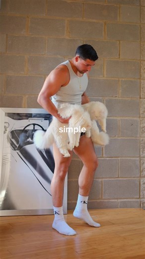 Simple outfits for a man. Love me a suede brown jacket with an open collard shirt 🤝