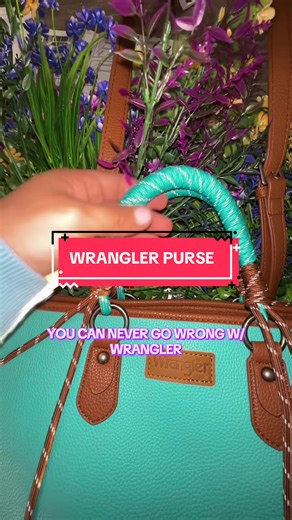 Stylish & Durable Wrangler Purses for Women