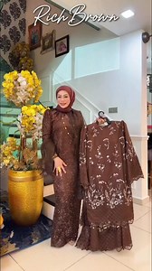 43K views · 372 reactions | AtAs PermInTaaan RamAi Kiter KelUarKan Lagii RIch brown color BerHantu TAun nIeeeee‼️‼️Baper Lagi JErrr AWakkk TEmpahan Raya Nak CloSEee unTuK TempAHAn Daapat SebeLum RayAaaaaa | Butik L’Mari Zaz | Facebook