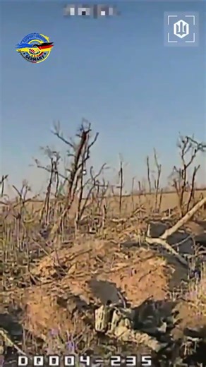 Drone Perspective Activity Spotted Along Shallow Trench #russiaukrainewar #ukrainewar #russiaukraine