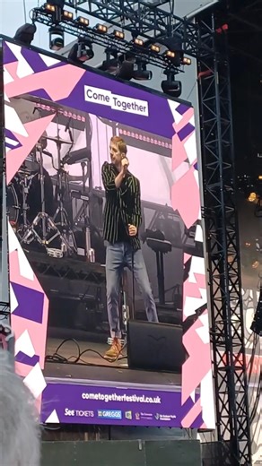 Ruby - Kaiser Chiefs