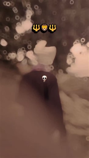 v d s Editor 20 on Instagram: "👑1M 💬 50K 🔰20k 🔂10Klike comment save➡️ share ❤️ Like and💫 Story •LIKE .. 💗 •SHARE ..♻️ •COMENT ..💬 . . . . #long awaited msg.wanted to thank you from bottom of my heart for my wonderful makeup u did for my wedding day..it was so natural.. subtle.. 🥰✅ perfectly synced with lehenga..skin... It was just perfect!! For the engagement as well.. everything just fall in place...the hair.. makeup..want to thank your entire team for making me so beautiful that I only