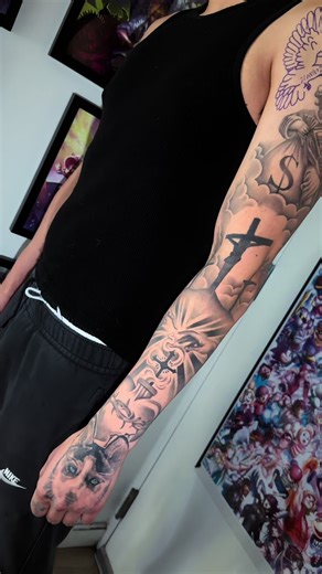 Completing the Full Outer Sleeve Tattoo