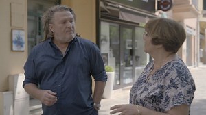 Olivier Delacroix regrette ses critiques contre L'amour est dans le pré et Ça commence aujourd'hui !