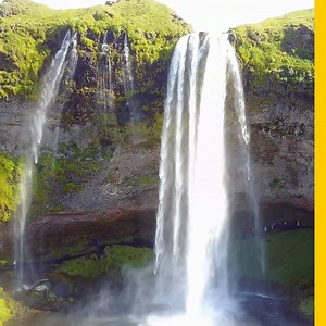 274K views · 2.7K reactions | Have you visited this spectacular Icelandic waterfall? | National Geographic Science | Facebook
