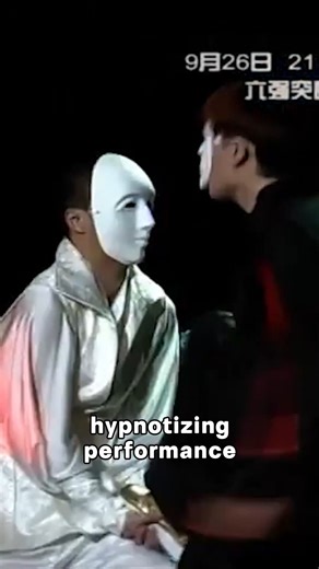 Who Is Hiding Behind The Mask 🎭 #ChinasGotTalent #中国达人秀 #ChineseTalent | China’s Got Talent