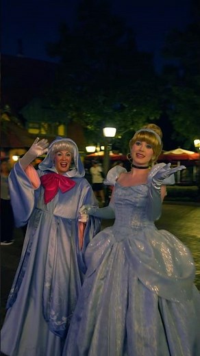 Cinderella & Fairy Godmother Reunited at Disneyland! 🪄✨ #disneyland #cinderella #shorts