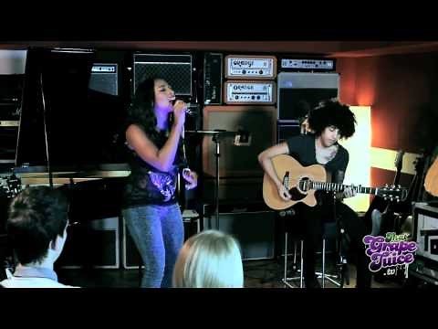 Alexandra Burke - Let It Go (Live Acoustic)