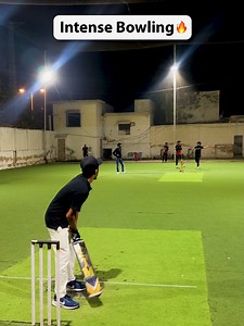 Intense Cricket Bowling Techniques for Players