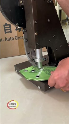 manual pressing Eyelet Machine For Bags